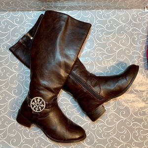 Black Knee High Boots by DBDK Fashion 8M